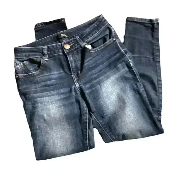 1822 DENIM Dark Wash - Picture 5 of 6